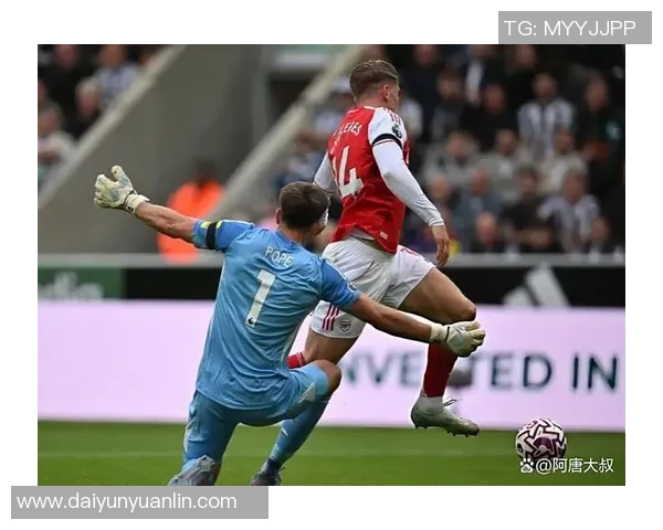 顶级足球明星跨界挑战篮球赛场展现惊人运动天赋与激情对决